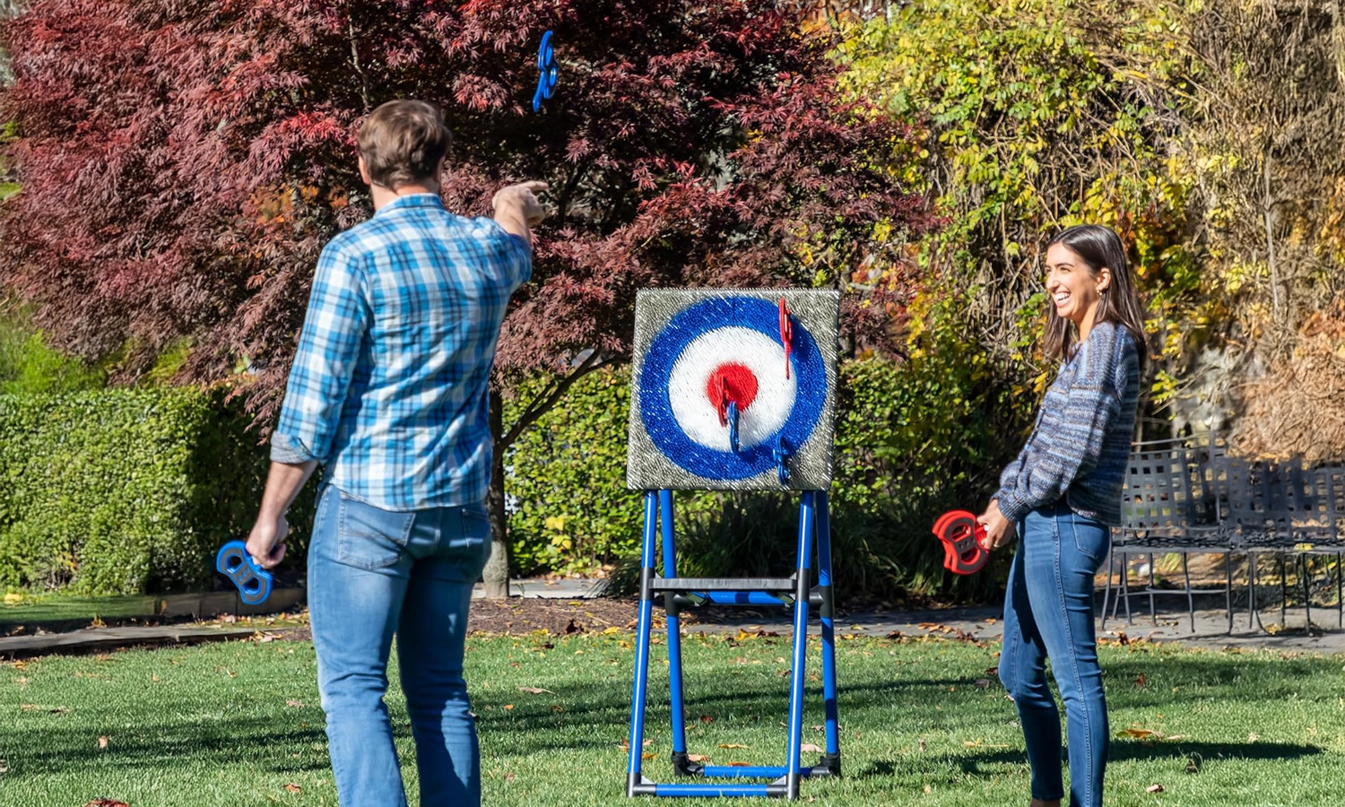 Ax throwing